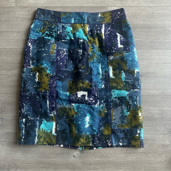 Tabitha Dresses & Skirts - EUC Tabitha x Anthropologie Liquid acres pencil skirt - size 8